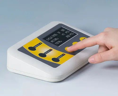Evotec настольный корпус с углом наклона рабочей области 12°, облегчающим работу с прибором