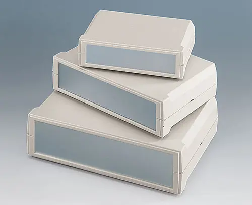 MOTEC S, M и L с лицевыми панелями (поставляются отдельно)