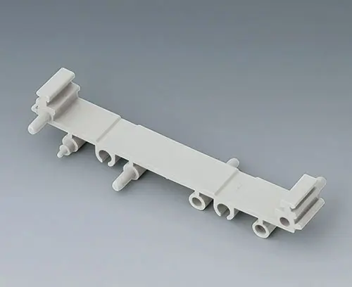 B6724330 Промежуточная деталь монтажного основания RAILTEC, 72