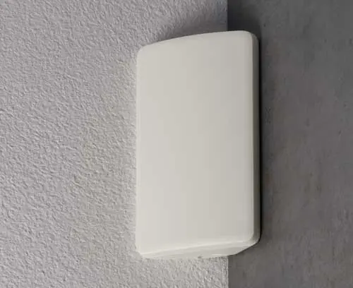 SMART-CONTROL с округлой верхней частью, установленный в углу